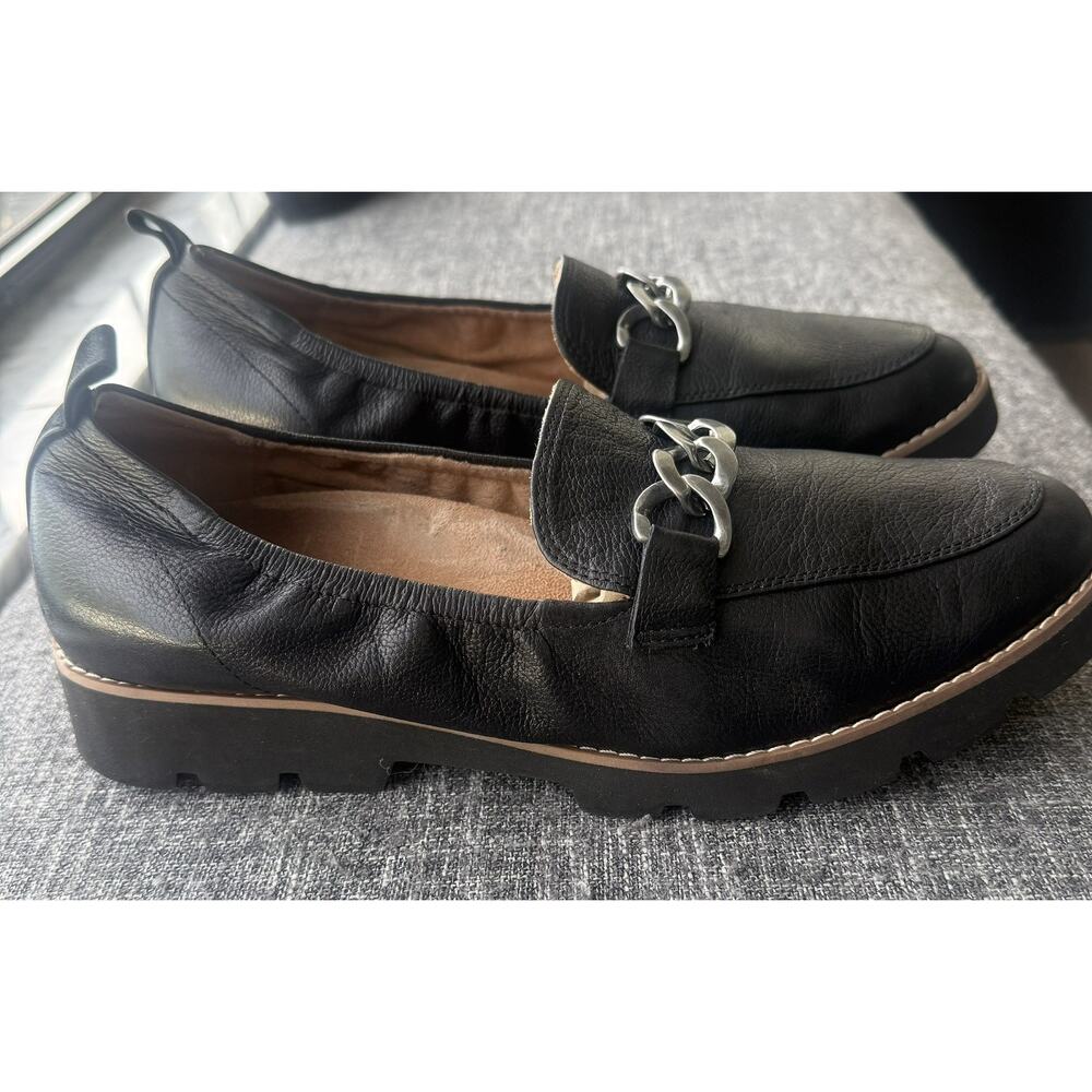 Vionic Cynthia Black Leather Chain Loafers - Women’s Size 11 - Lug Sole Comfort - Picture 8 of 9